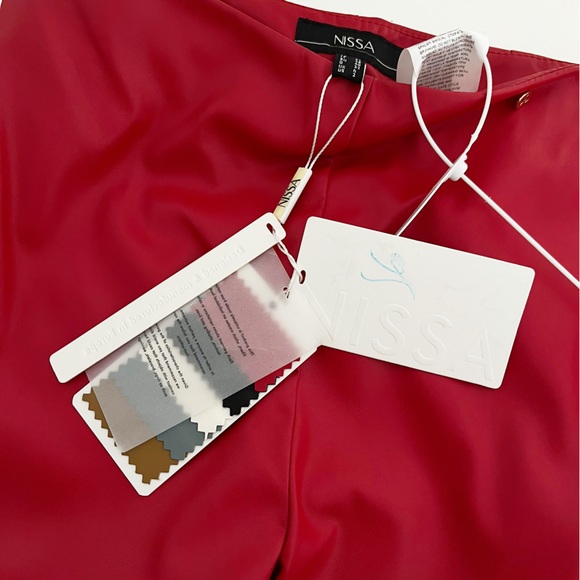 NWT Nissa Red Faux Leather Leggings size XS - Picture 7 of 10